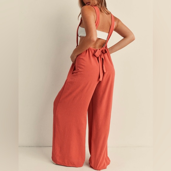 Zenana Outfitters Pants - New Zenana Women’s Rust Wide-Leg Suspender Jumpsuit Overalls Size Small